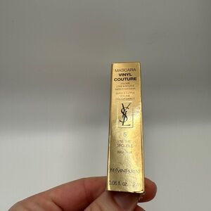 Yves Saint Laurent Vinyl Couture Mascara - Blue